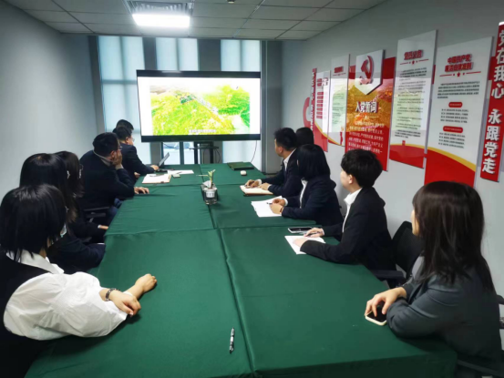 辽宁金科党支部组织观看纪录片《大漠初心——彰武治沙群英纪事》