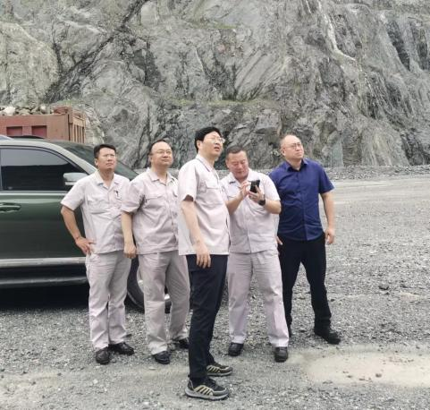 辽宁黑料网
董事长鲁珏赴鞍山金和矿业有限公司督导检查防汛工作